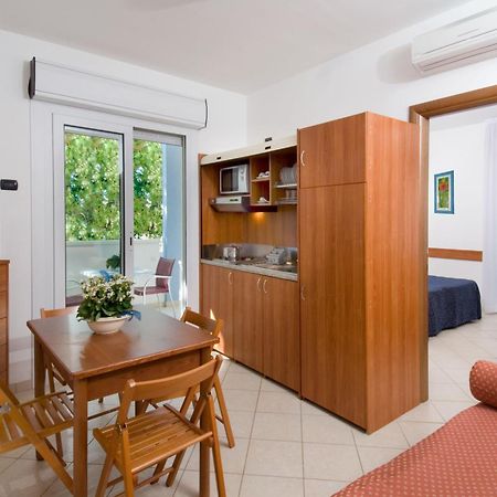 Residence Clipper Джулианова Экстерьер фото